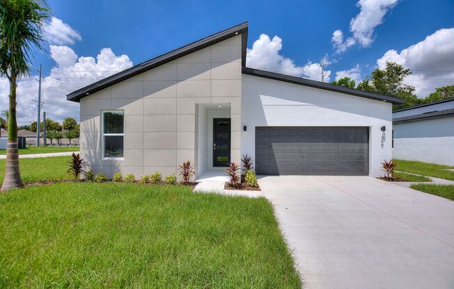 Deposit-Free! Modern, energy efficient home with ALL of the upgrades! Winter Haven