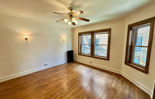 1 bed, 1 bath, 475 sqft, $1,845, Unit 233-128