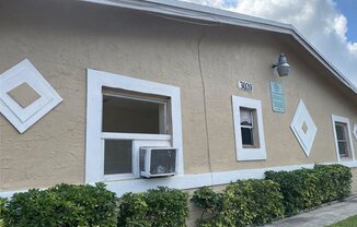 3020 NW 2 ST