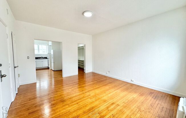 Studio, 1 bath, $1,750, Unit Unit 4