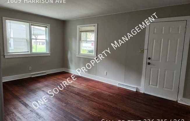 1609 HARRISON AVE