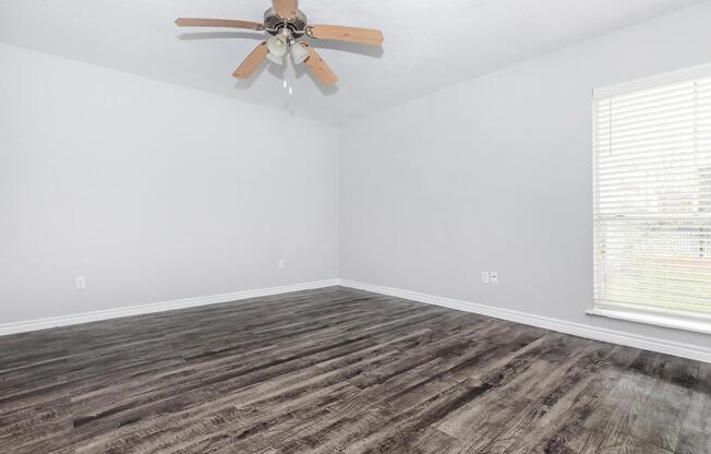 2 beds, 2 baths, 1,458 sqft, $1,959