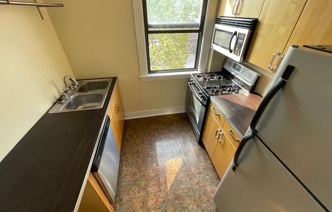 1743 Chislett Street