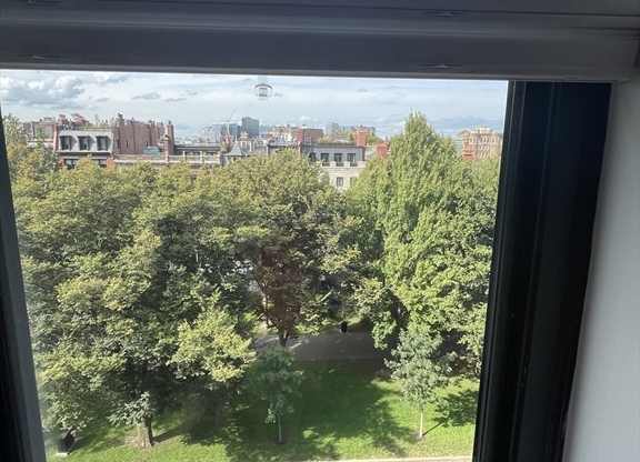 Studio, 1 bath, 500 sqft, $2,800, Unit 516