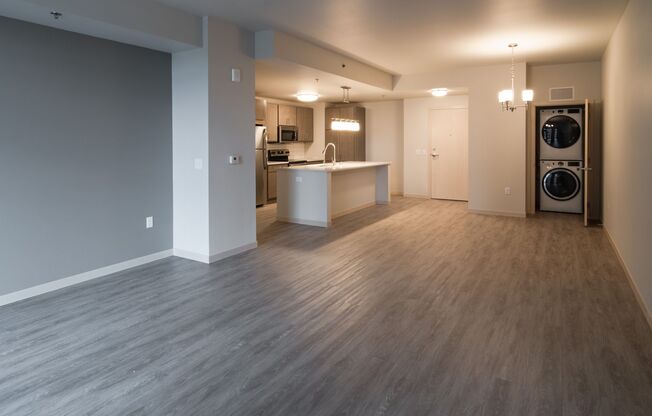 1 bed, 1 bath, 914 sqft, $1,995, Unit 506