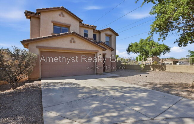 4 beds, 2.5 baths, 2,317 sqft, $2,295