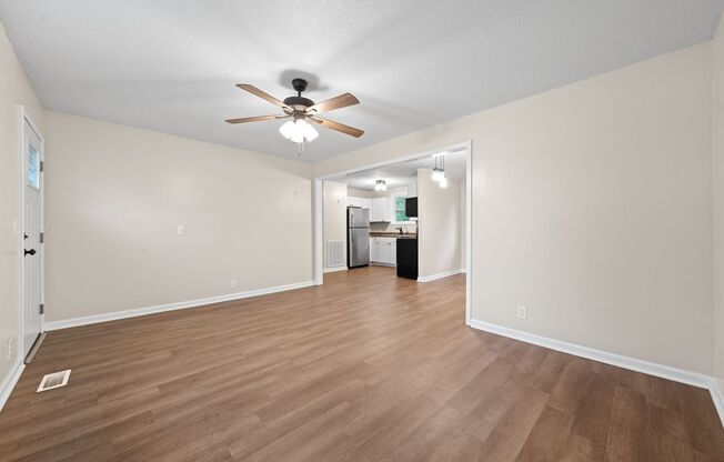 Renovated 3 Bedroom Dog Friendly Home For Rent on Lafayette Road!