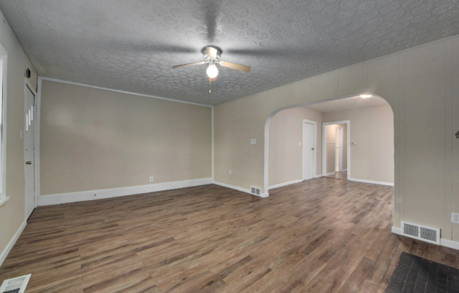1890 W 54th St Upstairs