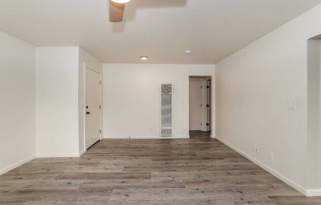 Sunnyvale Townhome with Private Fenced Backyard