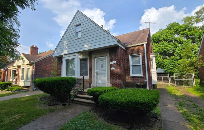 16739 Prevost 4 bed/1 bath formal dining room and garage located in Crary