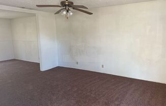 3 beds, 1 bath, $925