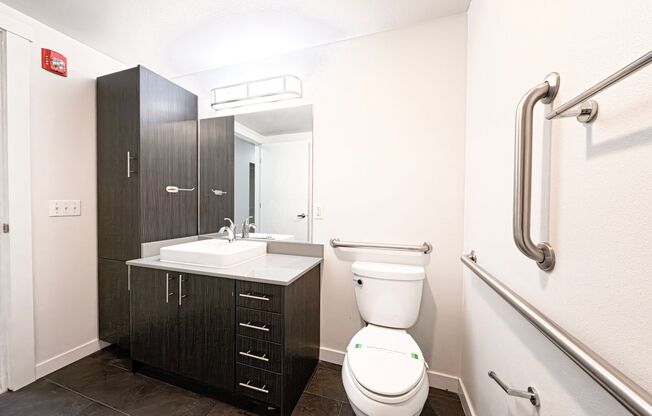 1 bed, 1 bath, 595 sqft, $1,850, Unit 102