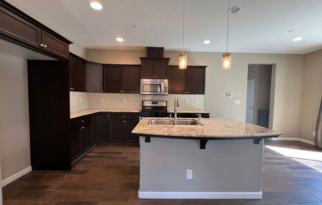 3 bedroom, 2 1/2 bathroom home located in Clovis