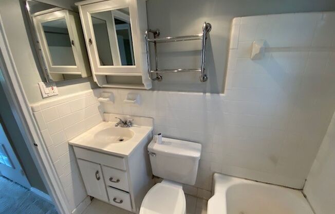 1 bed, 1 bath, $1,795, Unit # 6