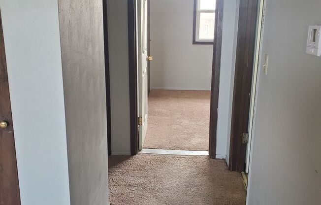 702 W 63rd