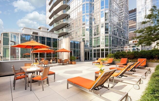 555 W 59 ST