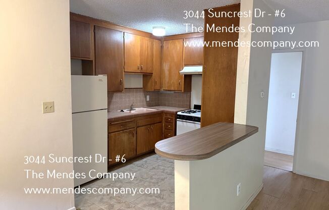 3044 SUNCREST DR