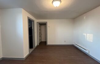 1 bed, 1 bath, 340 sqft, $845, Unit 18