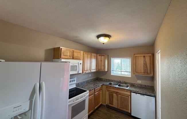 2511 W Uintah St.