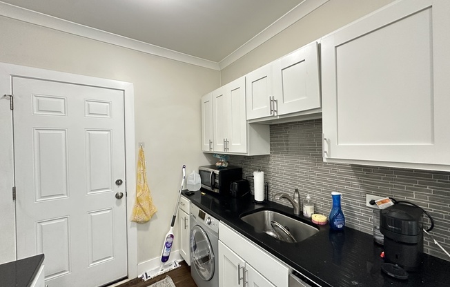 3815 5 N GREENVIEW
