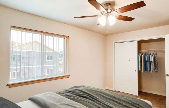 1 bed, 1 bath, 705 sqft, $1,150, Unit AT 715-55