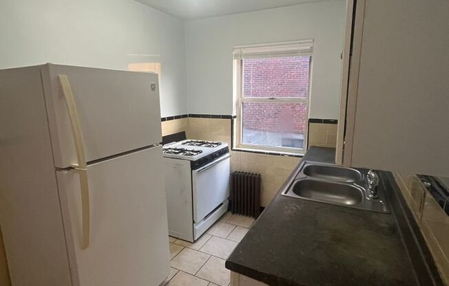 1 bed, 1 bath, 500 sqft, $725, Unit 7123 2