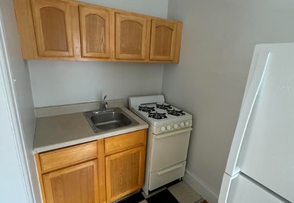 212 S. 41st St