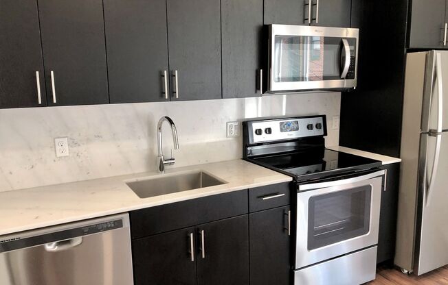 1 bed, 1 bath, 518 sqft, $1,468, Unit 313