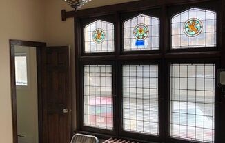 Studio, 1 bath, 325 sqft, $1,150, Unit 9