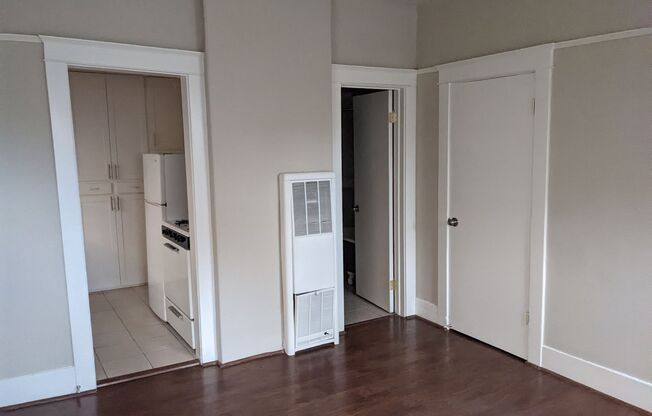 57 Linden Ave