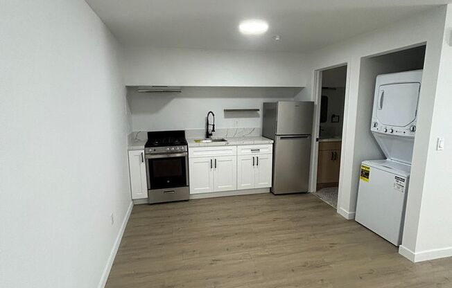 1 bed, 1 bath, 630 sqft, $2,200, Unit 105
