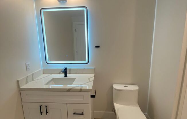 Studio, 1 bath, 513 sqft, $1,925, Unit 407