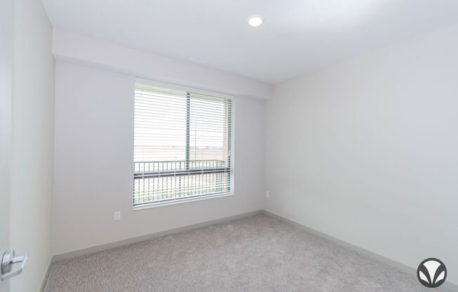 2 beds, 2 baths, 1,043 sqft, $1,665, Unit YH-3042