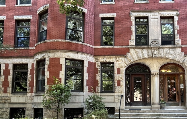 1863 BEACON ST