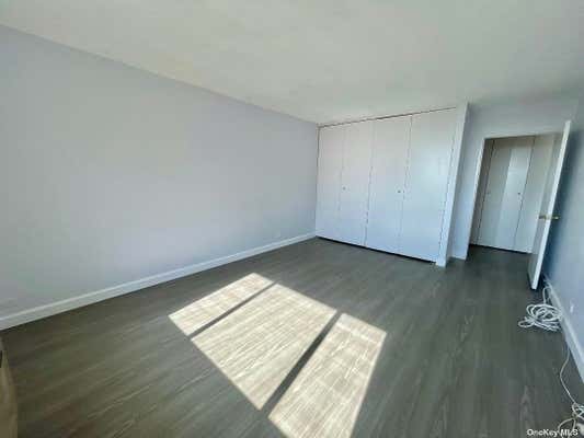 1 bed, 1 bath, 729 sqft, $2,800