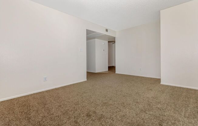 2 beds, 2 baths, 880 sqft, $1,270, Unit 2007