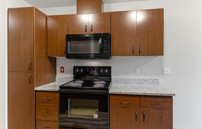 1 bed, 1 bath, 725 sqft, $1,495, Unit 1925-114