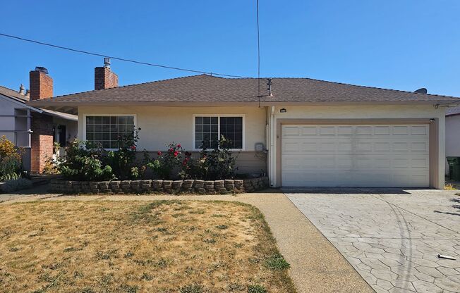 Charming Castro Valley Home: Spacious Living, Prime Location
