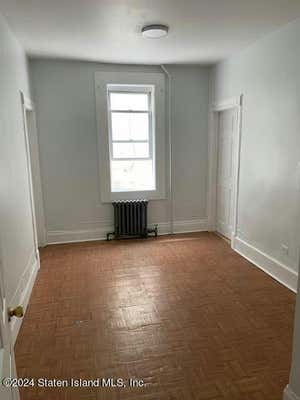 3 beds, 1 bath, 1,150 sqft, $3,705