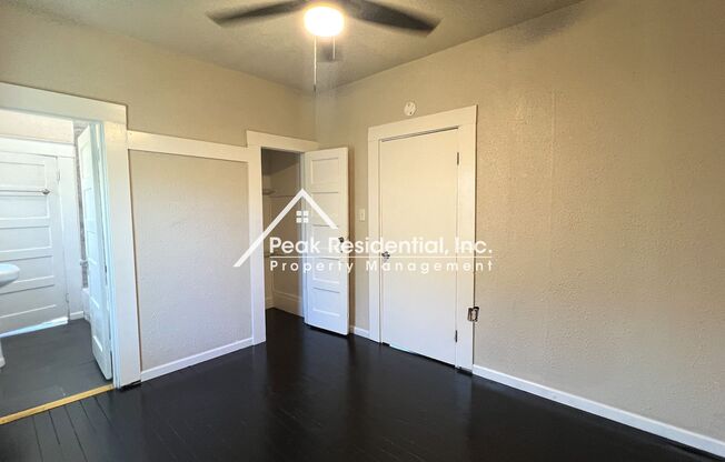 2 beds, 1 bath, $2,195