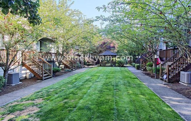 3 Bed 2.5 Baths Townhome near Nike in Beaverton