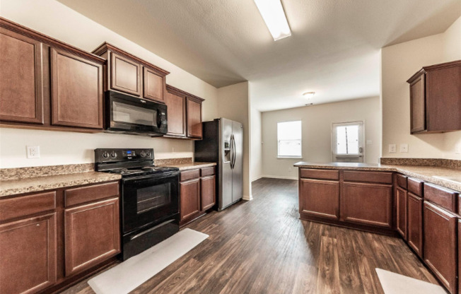 2809 SEACREST LN