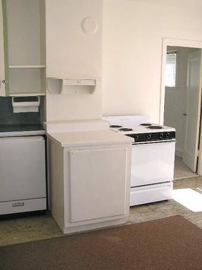 Studio, 1 bath, 500 sqft, $1,150, Unit 5