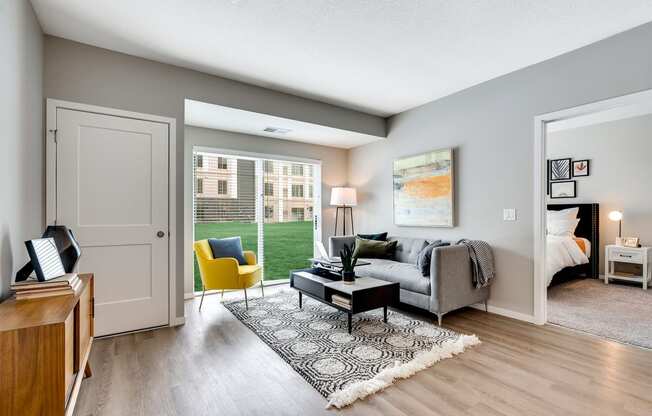 District Apartments