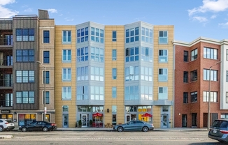 142 144 OLD COLONY AVE