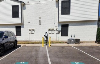 Experience modern living at Cali Crossing Apartments, featuring convenient amenities like designated parking and easy access to local attractions. Your new home awaits in a vibrant community. Schedule your tour today!