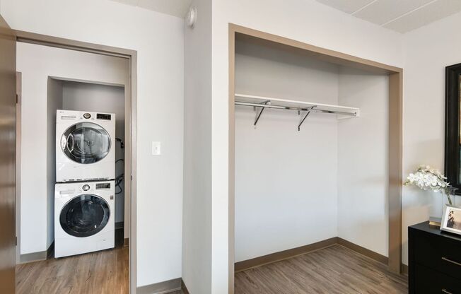 1 bed, 1 bath, 500 sqft, $1,155, Unit 106