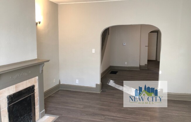 Remodeled Large 3 Bedroom with 1st Flr Laundry