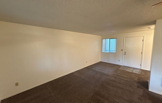 1 bed, 1 bath, 620 sqft, $1,175, Unit 14