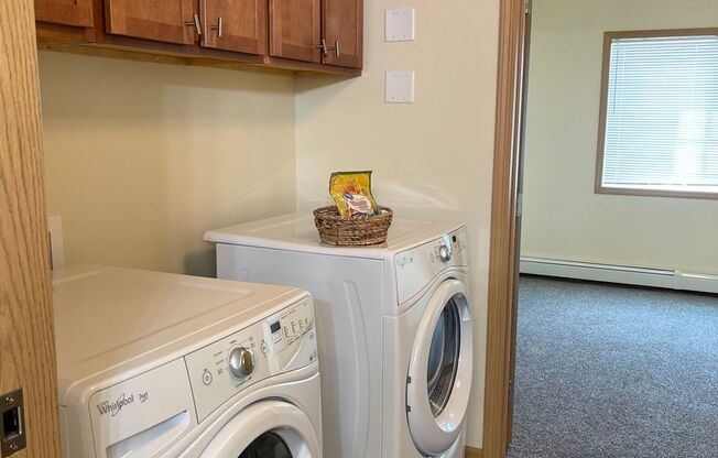 1 bed, 1 bath, 702 sqft, $1,075, Unit 5130-107